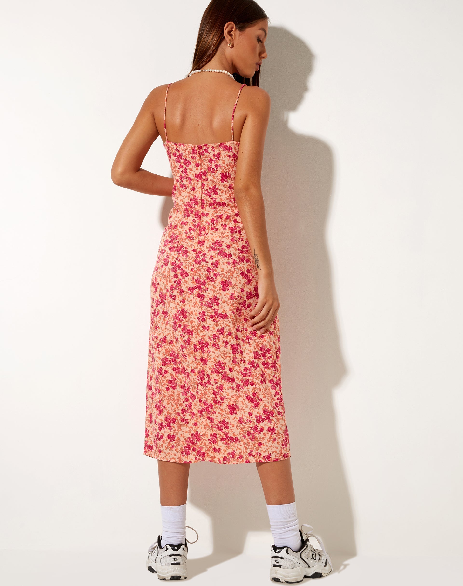 Imagen de Vestido Midi Ciprés en Flor Silvestre Oscuro Cantaloupe
