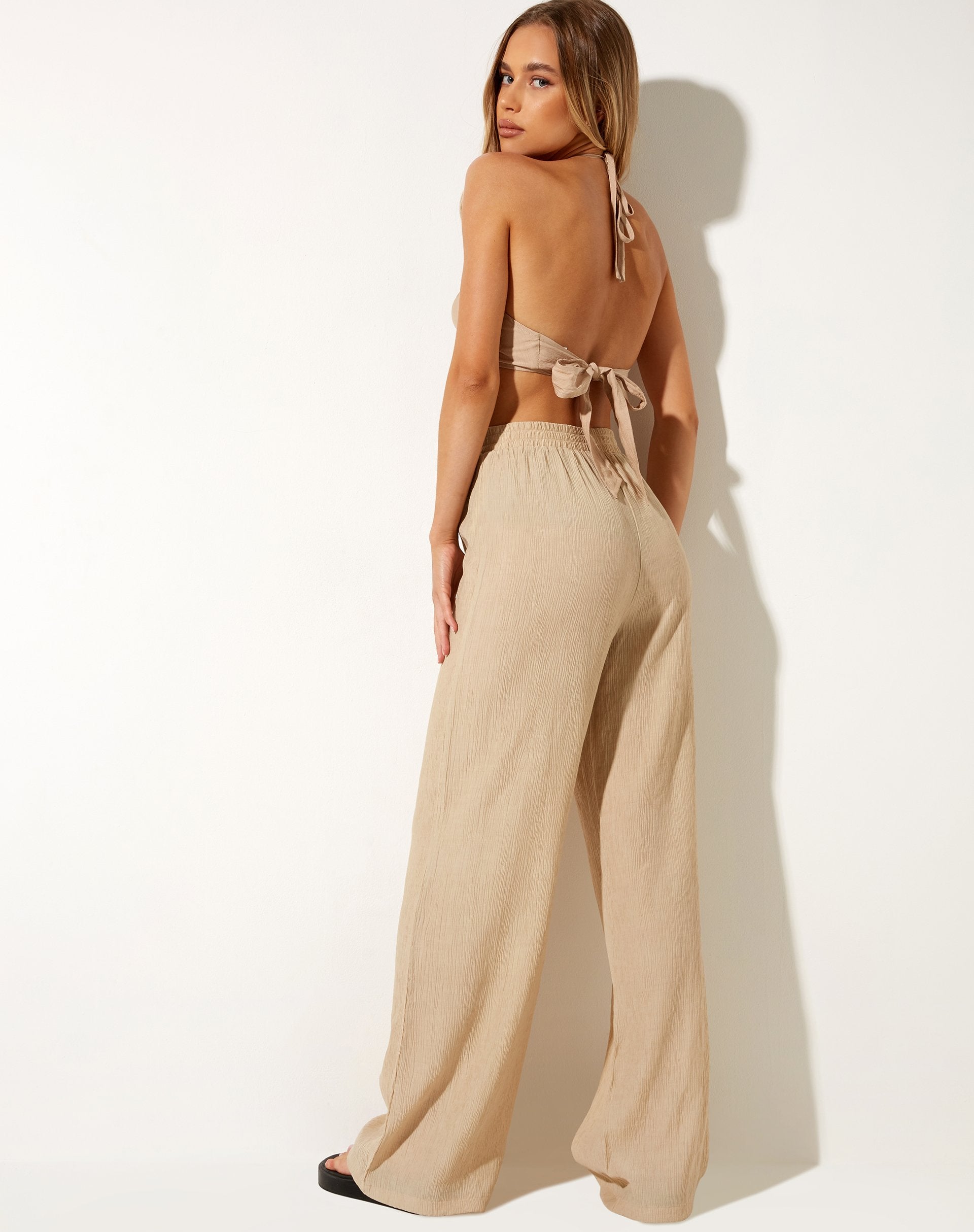 Imagen de Delphi Crop Top en Crinkle Tan