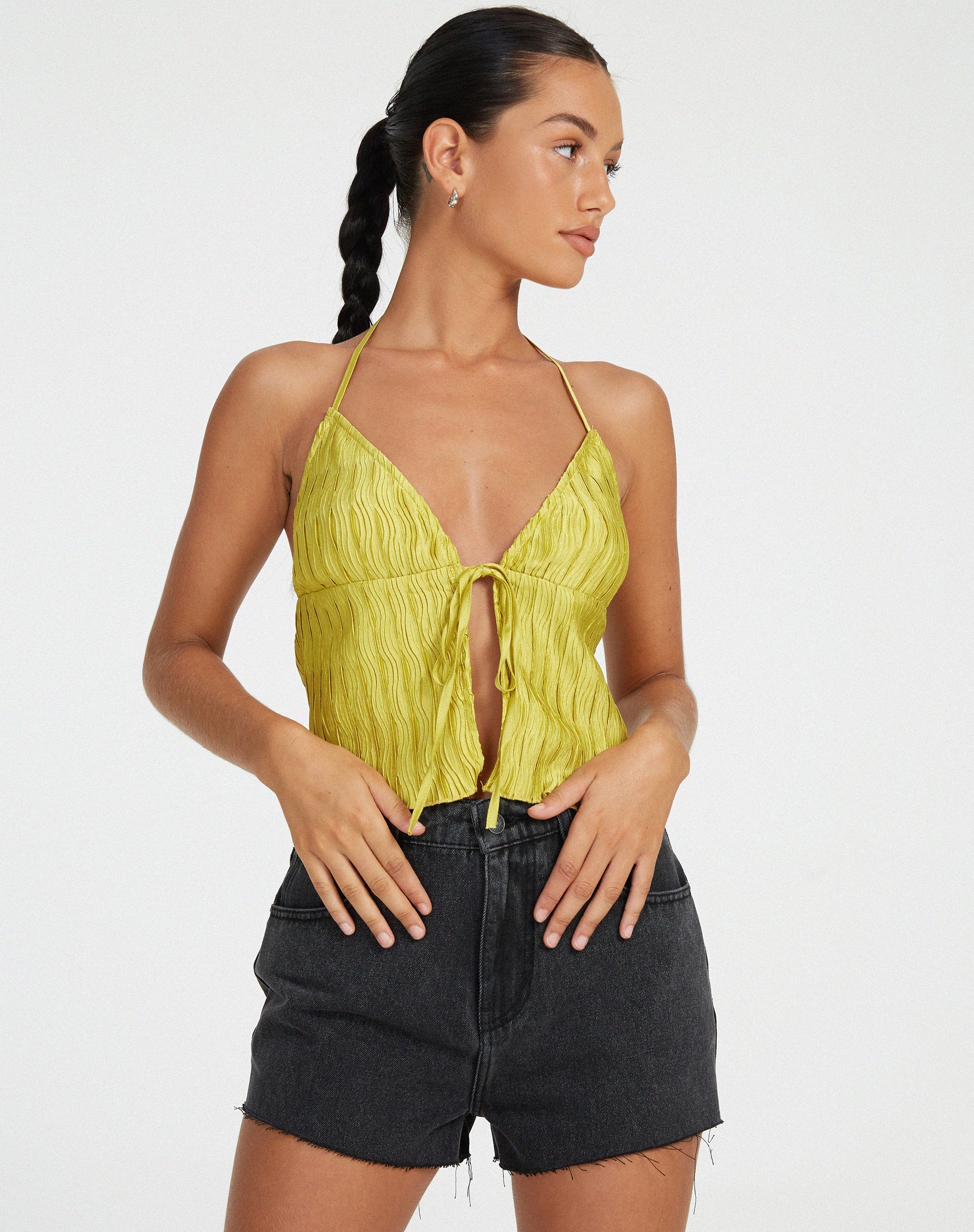 imagen de Dama Crop Top en dorado