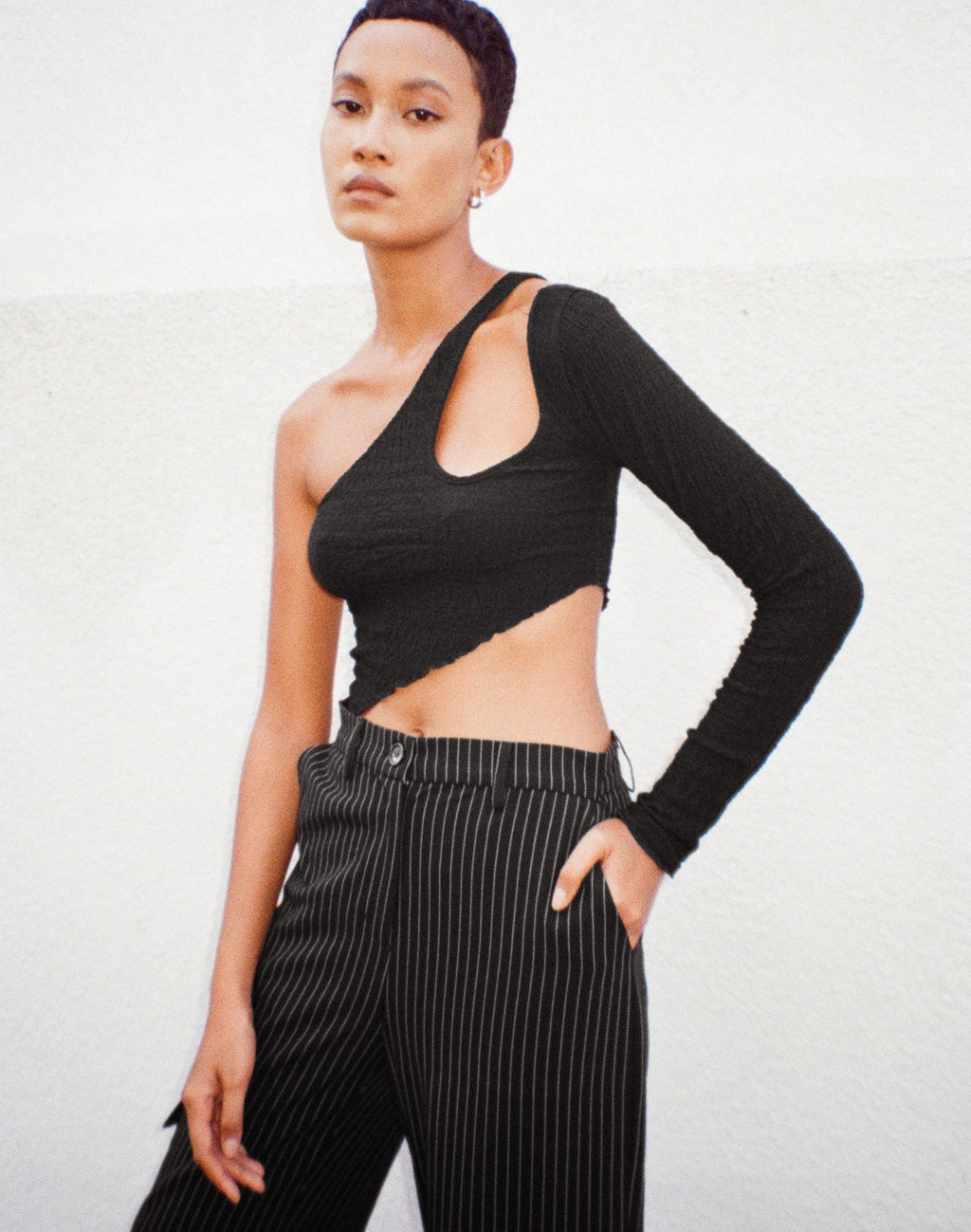 Danes Crop Top en Bubble Jersey Negro