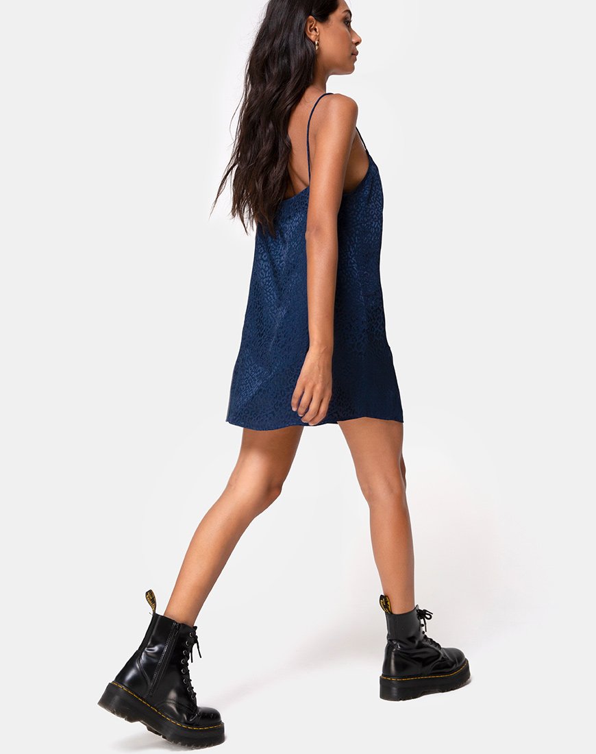 Imagen de Datista Slip Dress in Satin Cheetah Navy