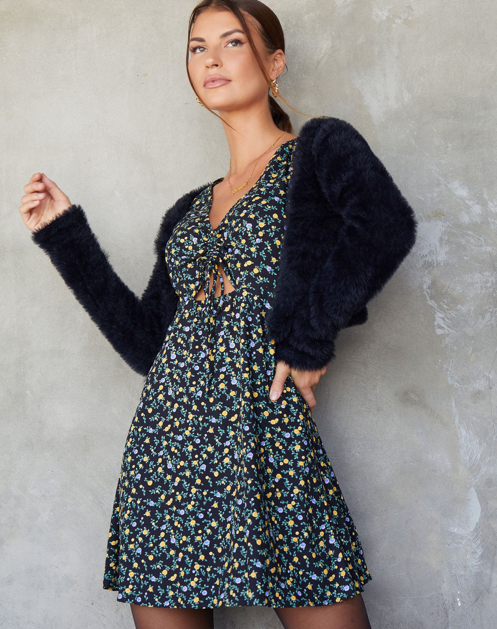 Raela Skater Dress in Flowing Flower Negro