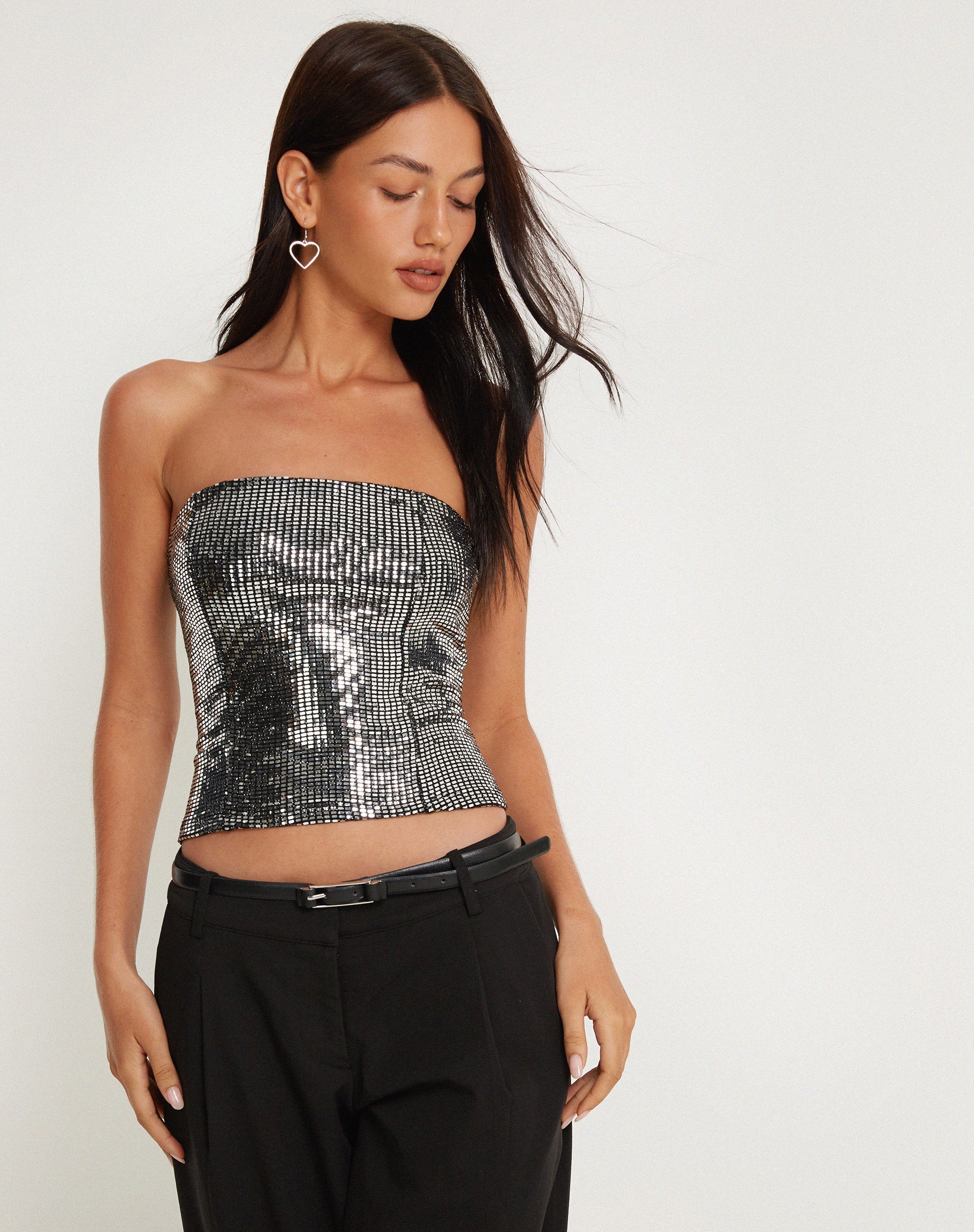 imagen de Dena Bandeau Crop Top en Silver Shimmer