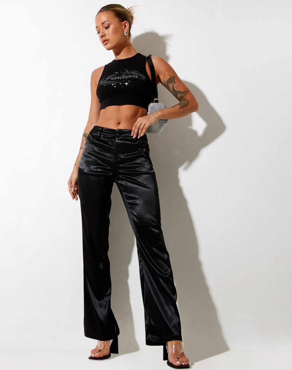 Pantalón Desta de satén negro Fantasia Diamante