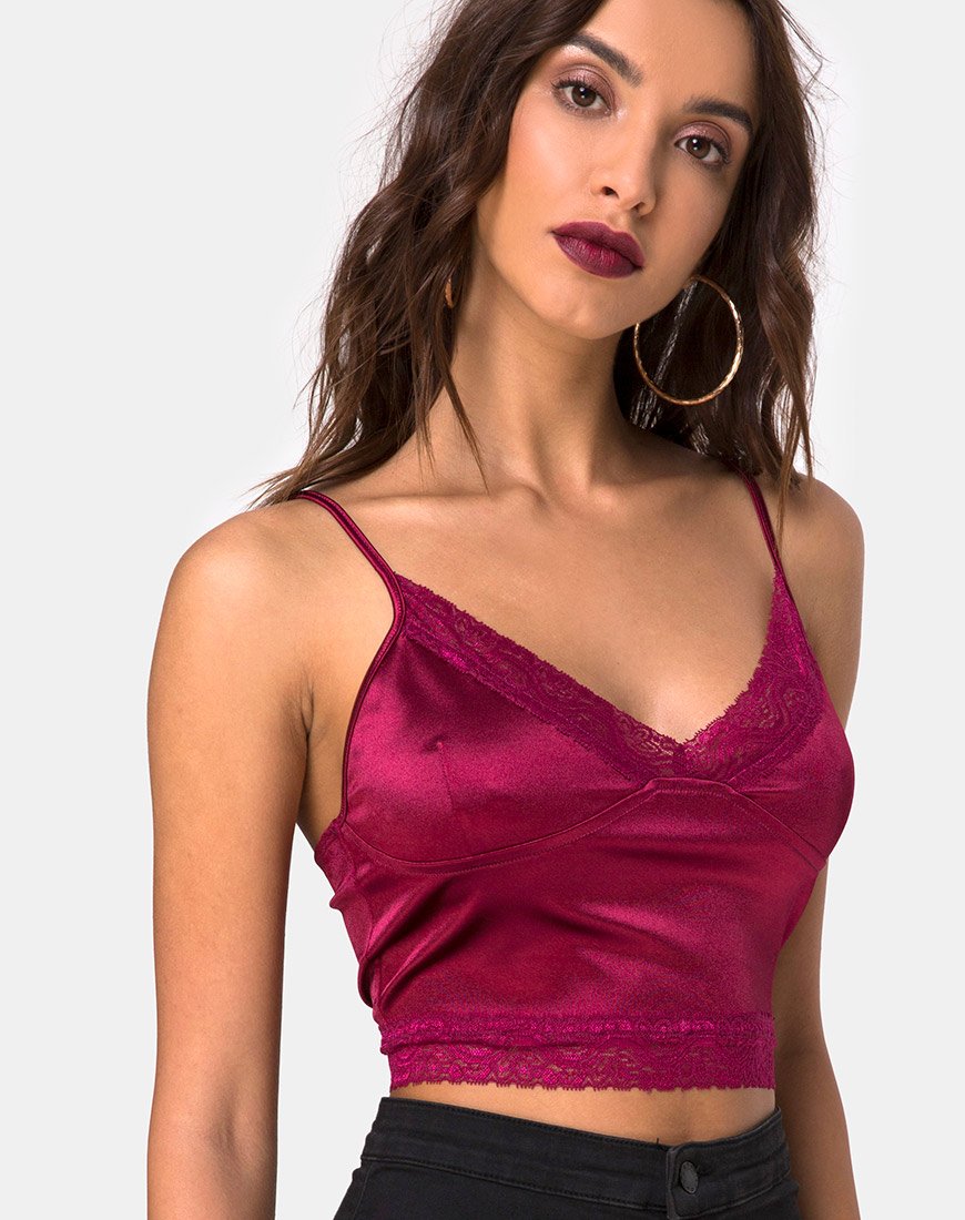 Top Dyrana en burdeos con encaje burdeos