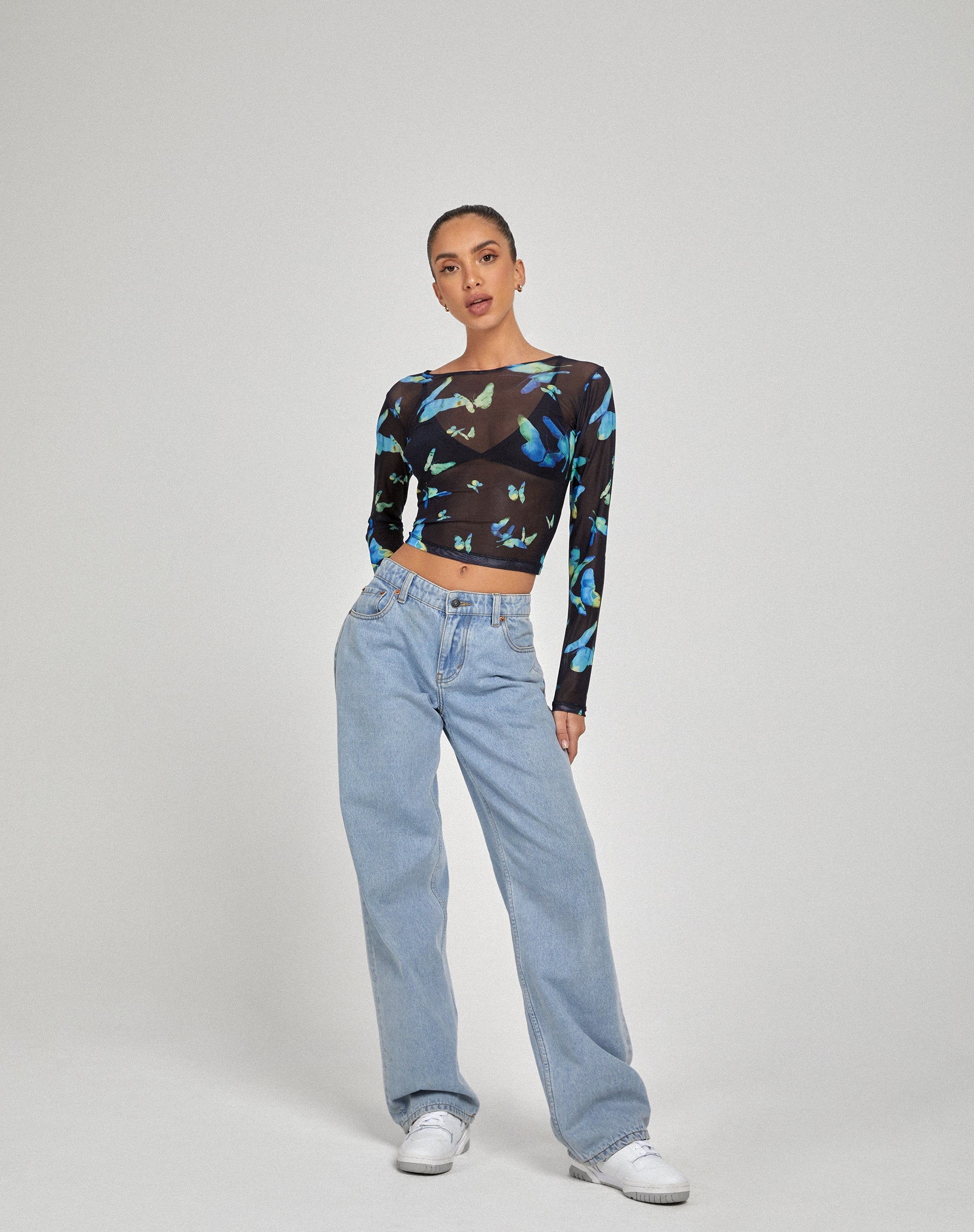 imagen de Elijah Long Sleeve Top in Butterfly Watercolour Black