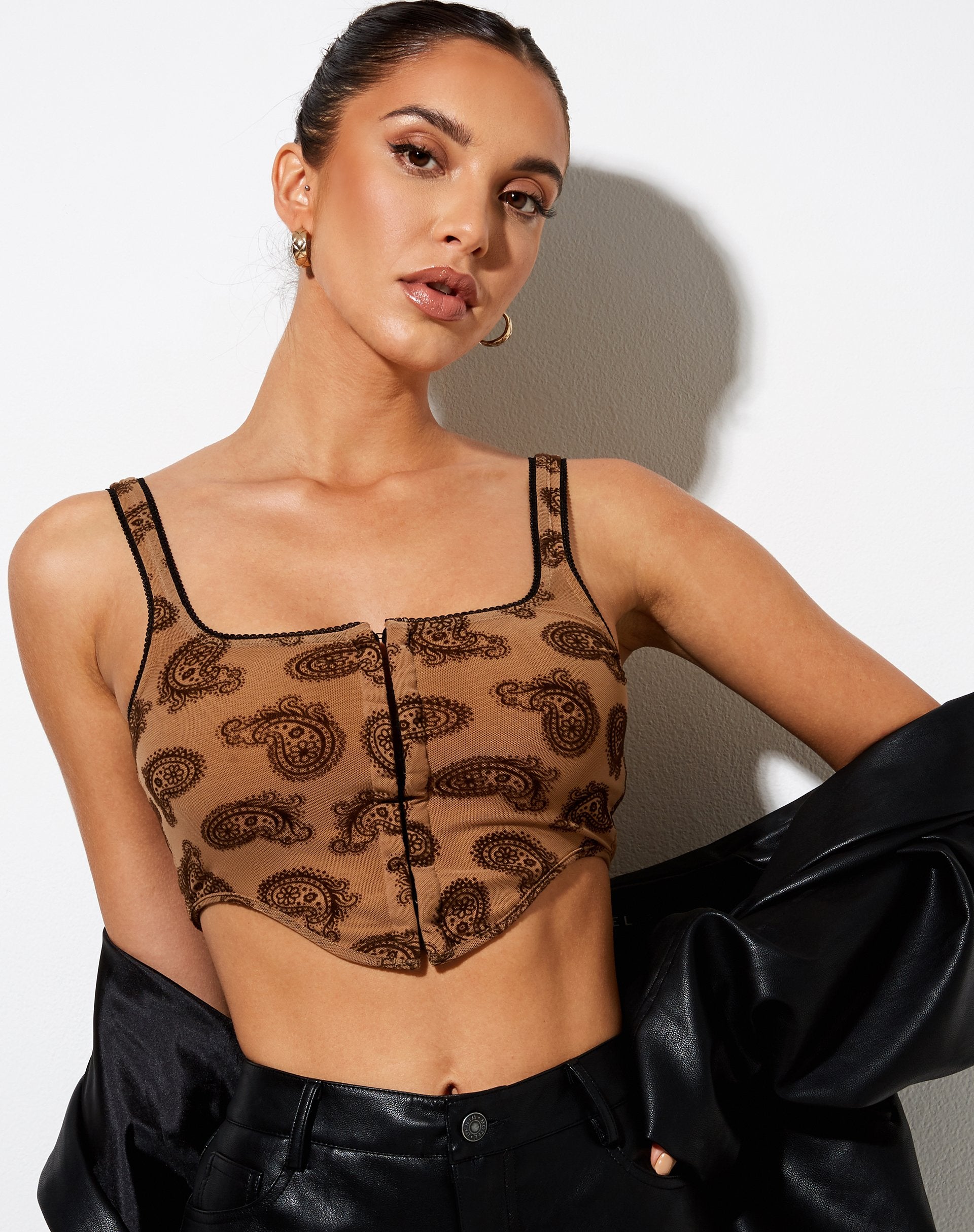 Imagen de Elix Crop Top en Persian Night Flock Marrón