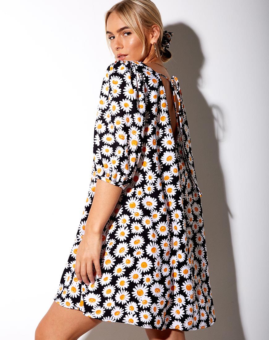 Imagen de Elna Babydoll Dress in Daisy Love Negro