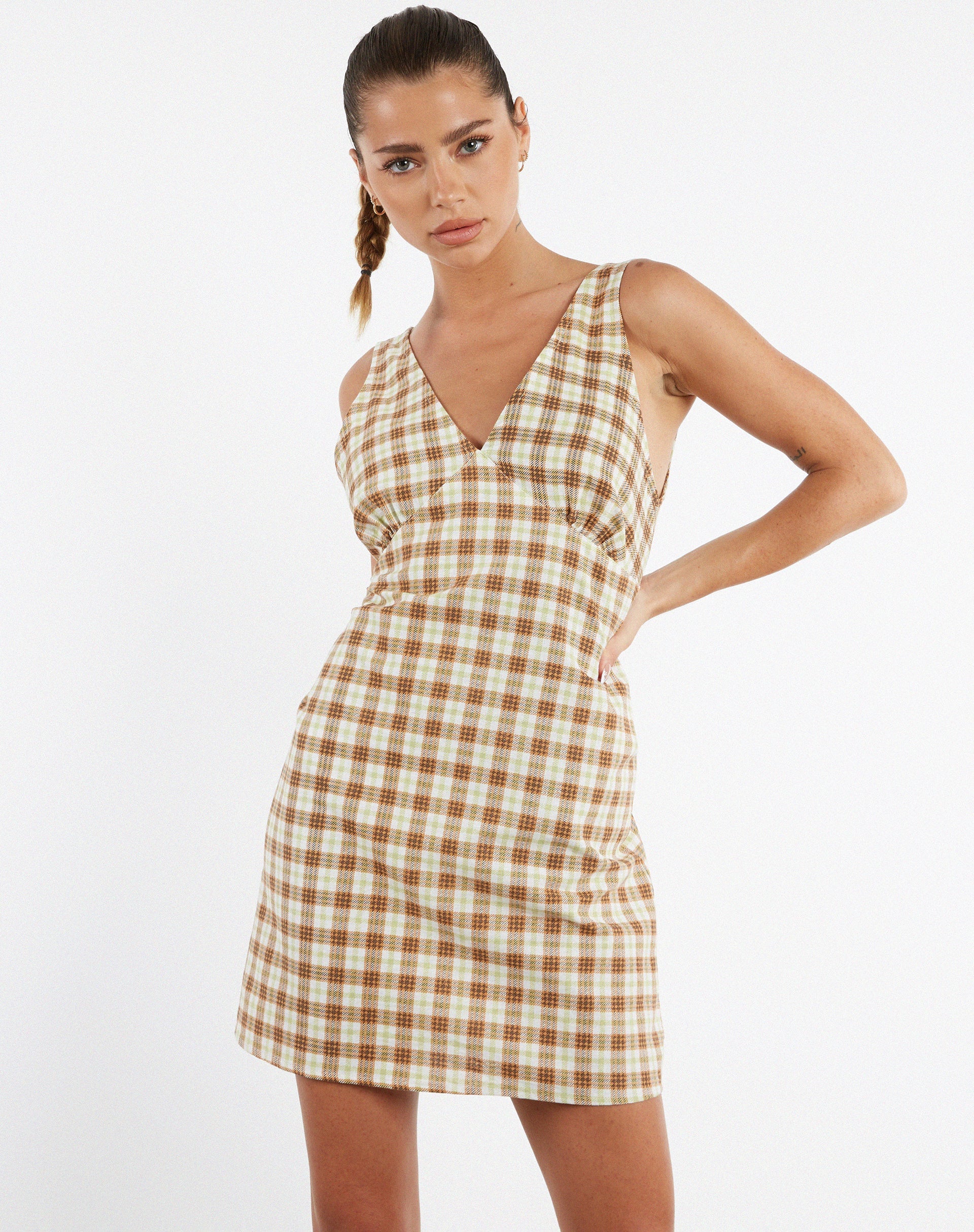 imagen de MOTEL X JACQUIE Vestido de día Eluned de cuadros amarillos y marrones
