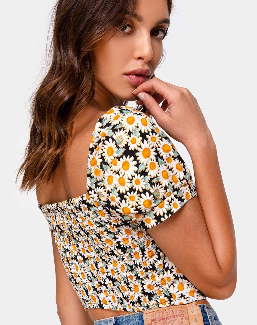 Top Fahrani en Delightful Daisy