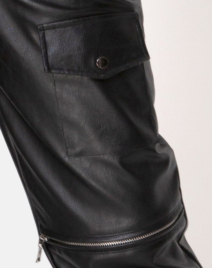 Imagen de Faroe Pantalones de PU en negro