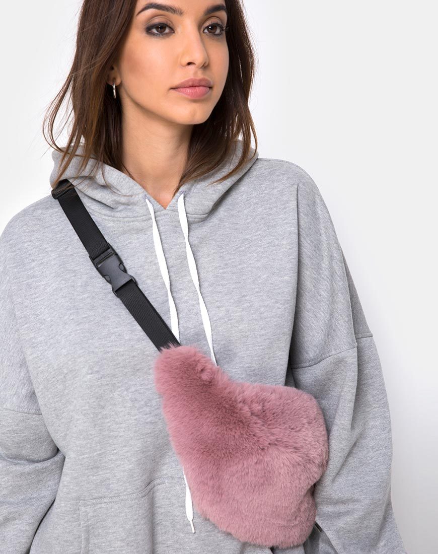 Riñonera de piel rosa