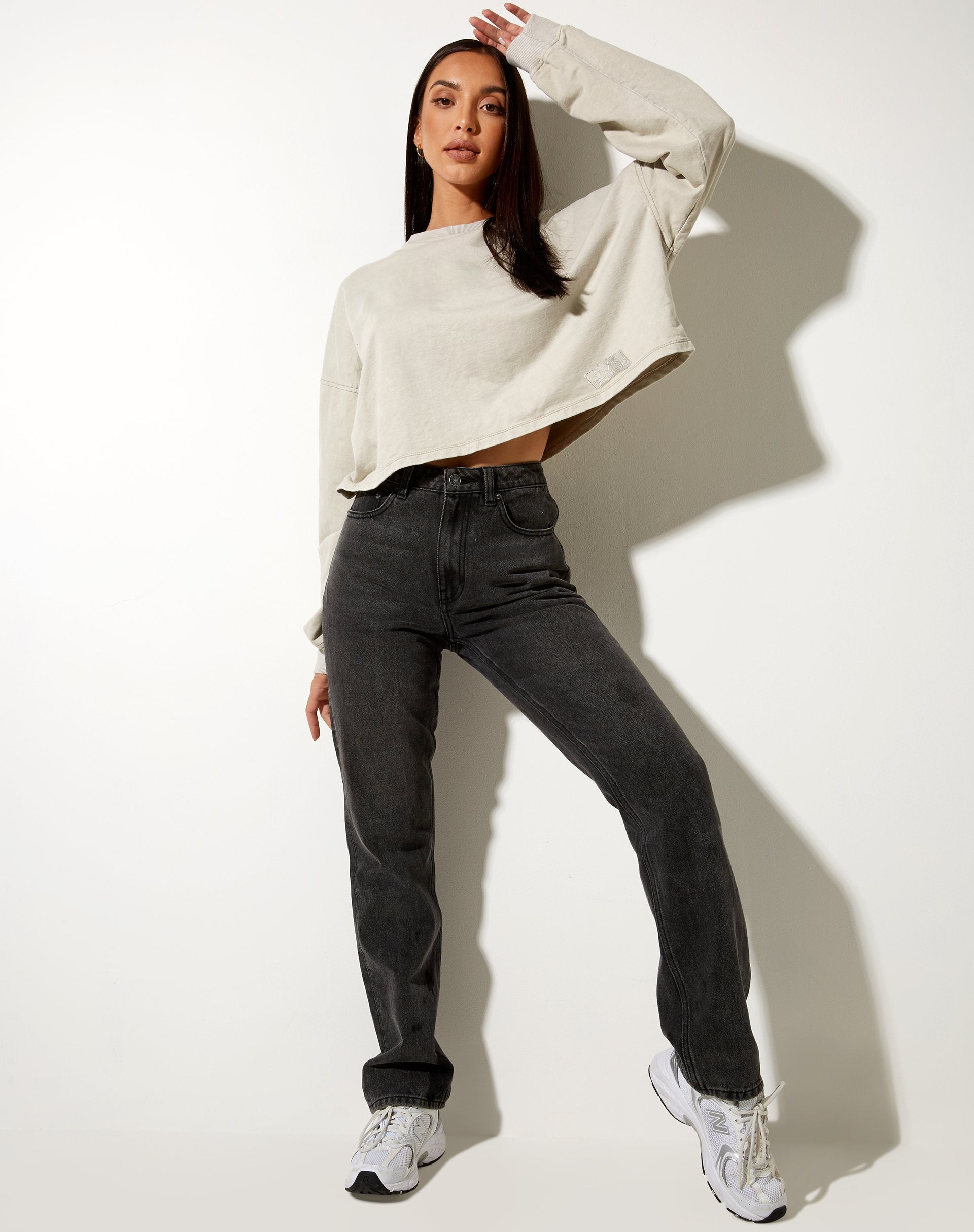 Imagen de Fawly Crop Top in Coconut Milk Cherub Lamour Label Embro