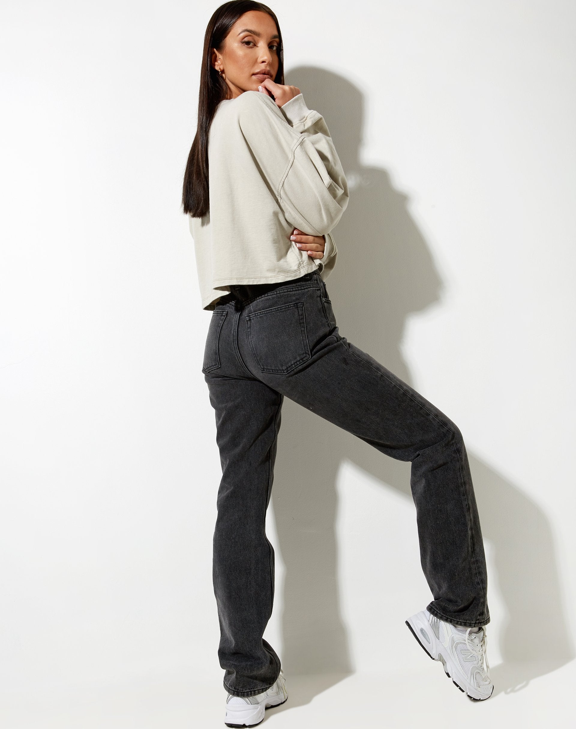 Imagen de Fawly Crop Top in Coconut Milk Cherub Lamour Label Embro