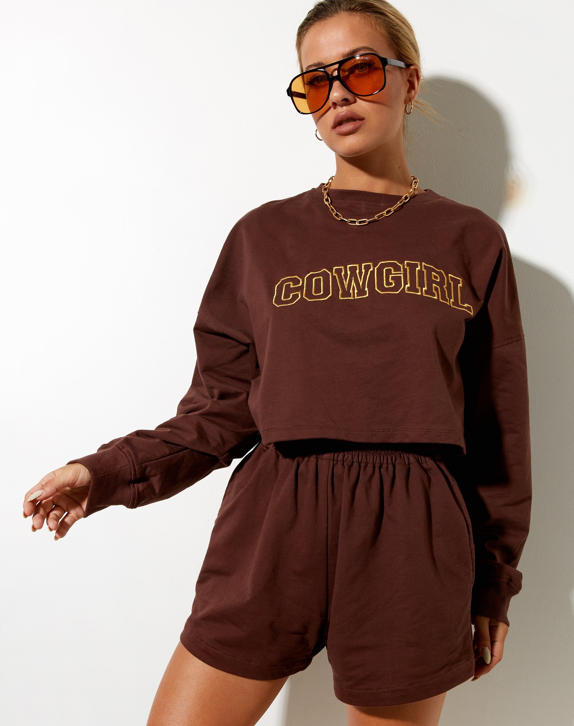 Imagen de Fawly Crop Top en Caoba Profundo Cowgirl Embro