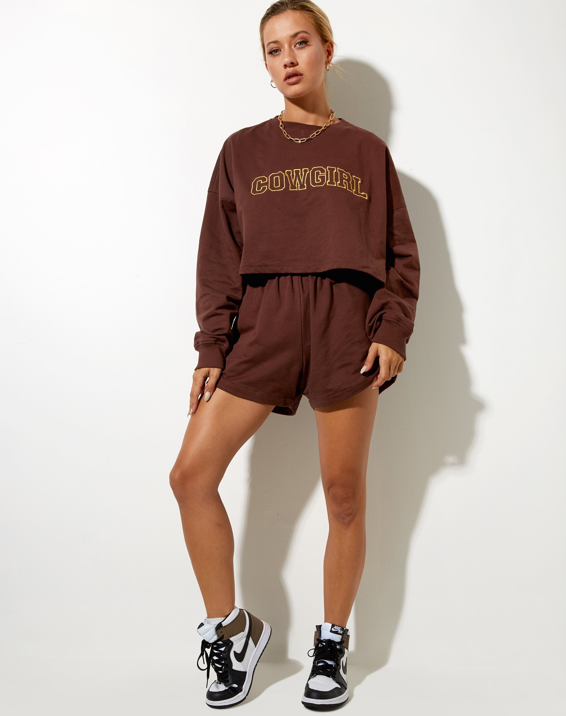 Imagen de Fawly Crop Top en Caoba Profundo Cowgirl Embro