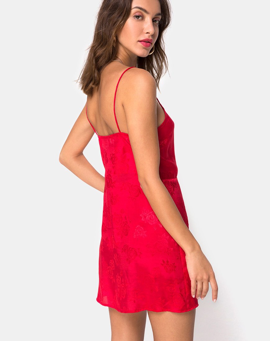 Imagen de Furiosa Wrap Dress in Satin Rose Red