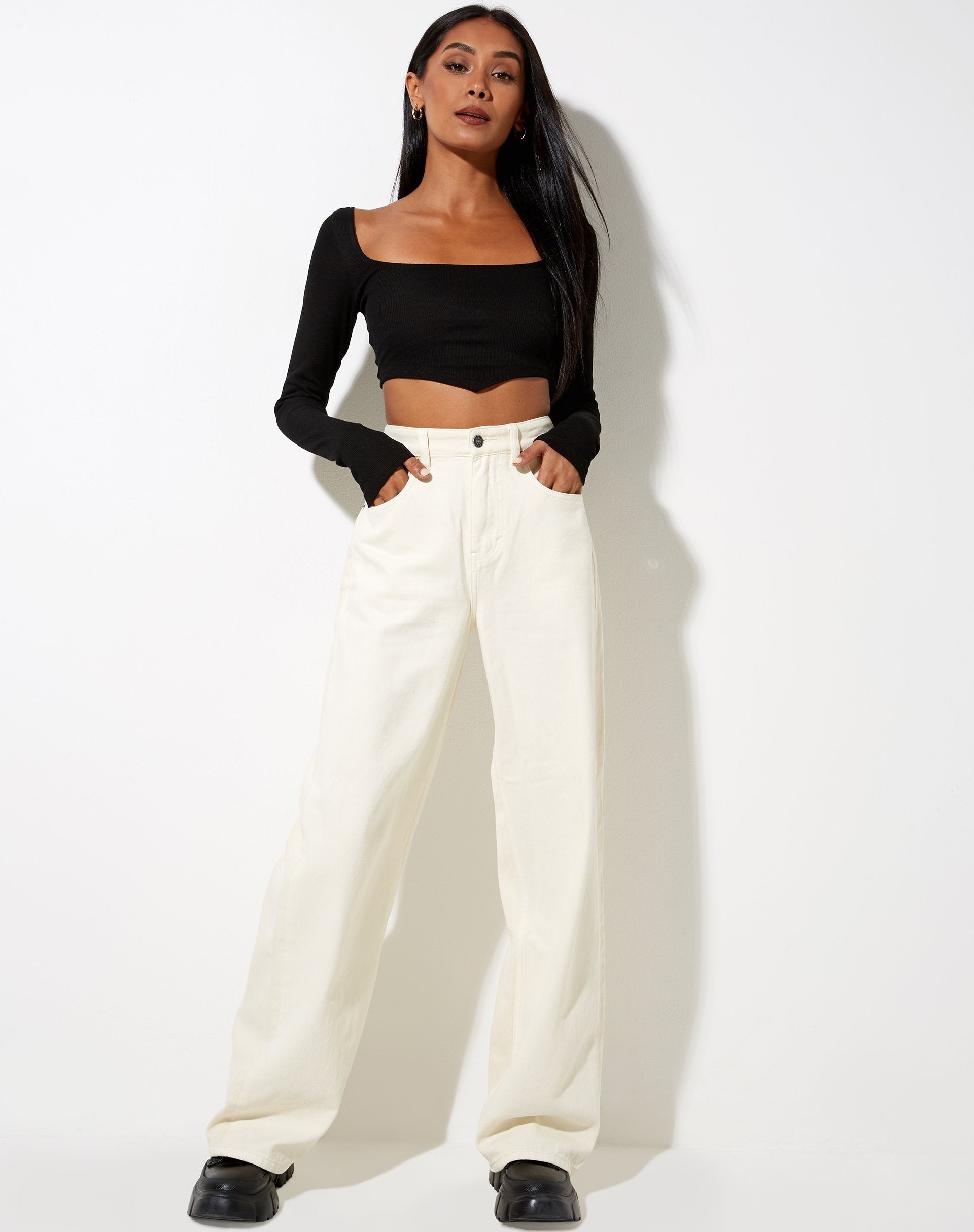 Imagen de Gadze Crop Top en Rib Negro