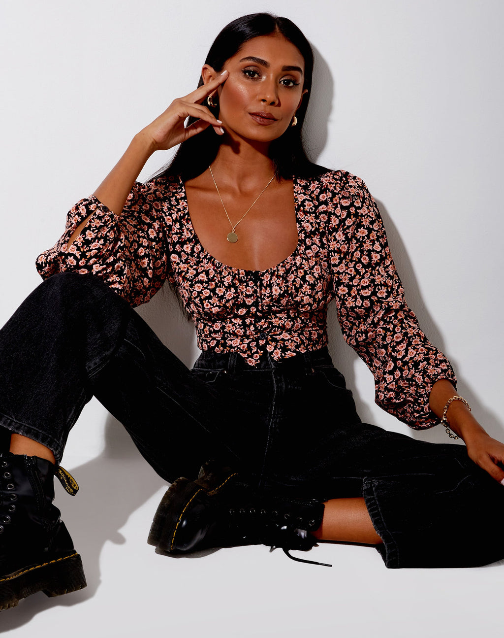 Glario Crop Top en Flor de Otoño