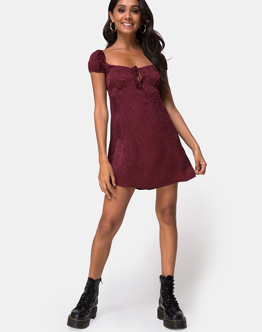 Imagen de Gaval Mini Dress in Satin Cheetah Burgundy