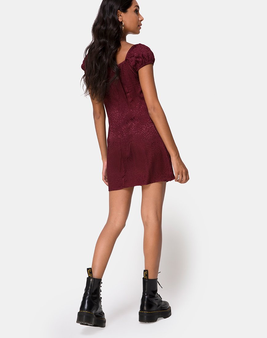 Imagen de Gaval Mini Dress in Satin Cheetah Burgundy