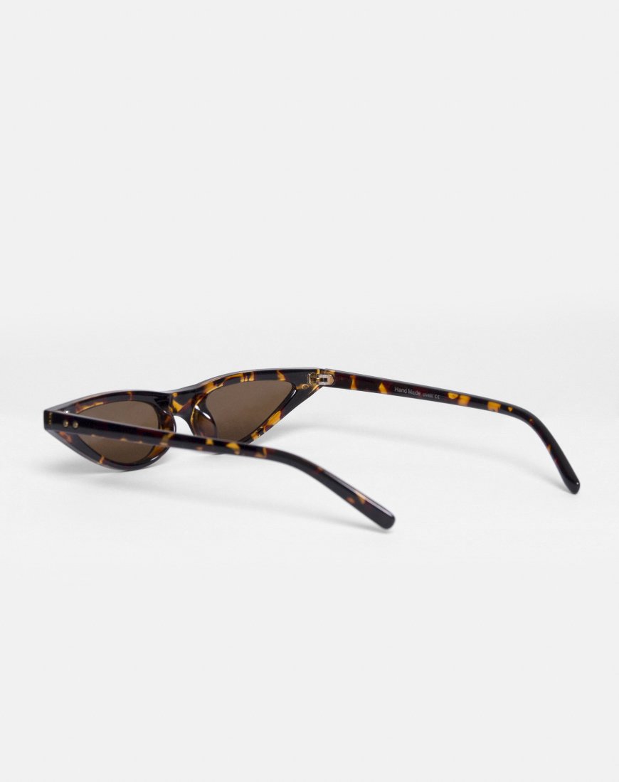 Imagen de las gafas de sol Gigi en leopardo
