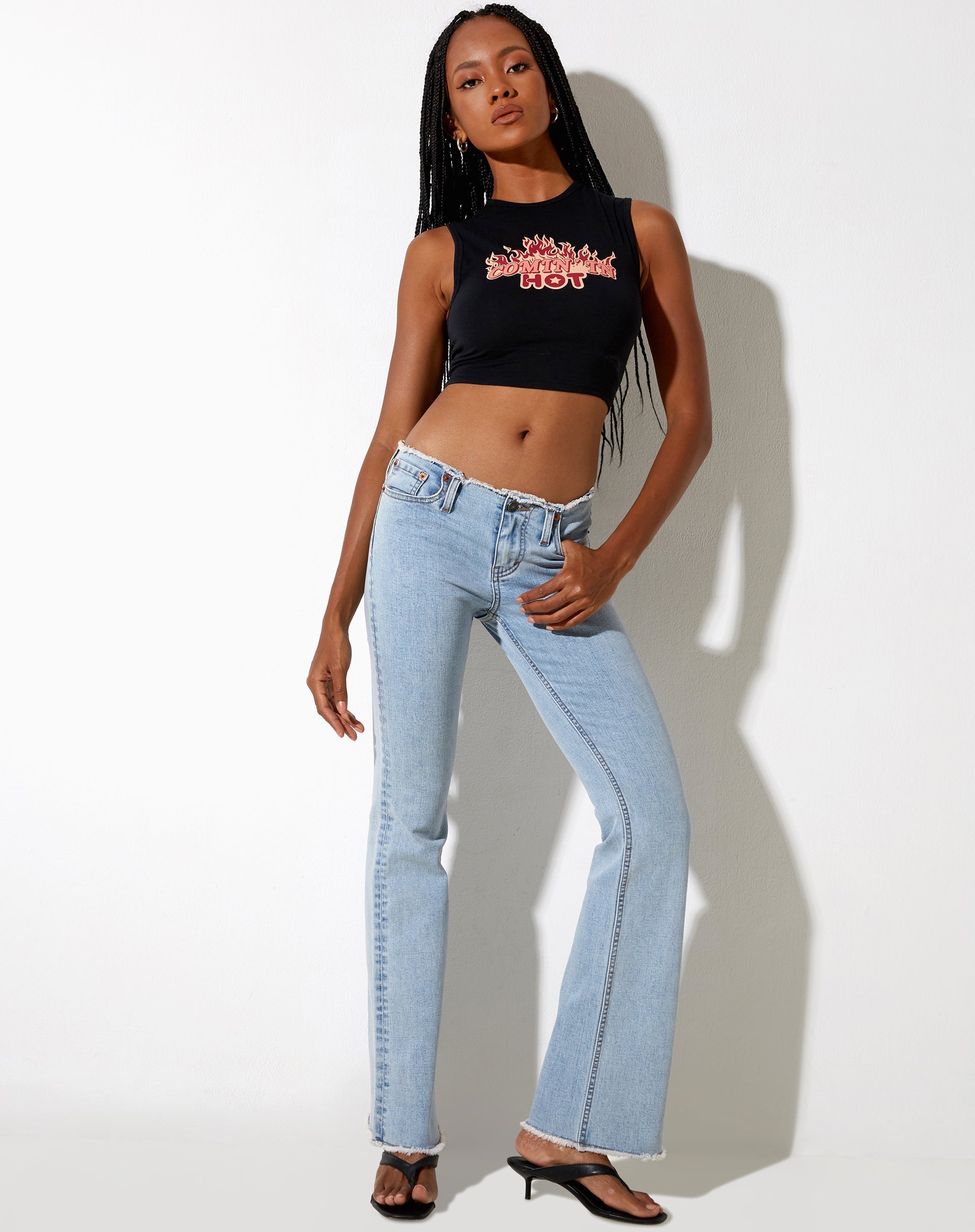Gimon Crop Top en Negro Comin In Hot