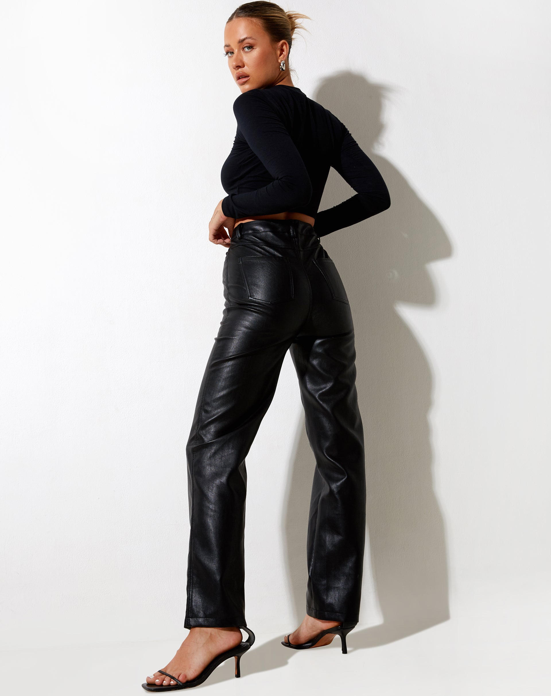 Imagen de Gisy Crop Top en Lycra Negro