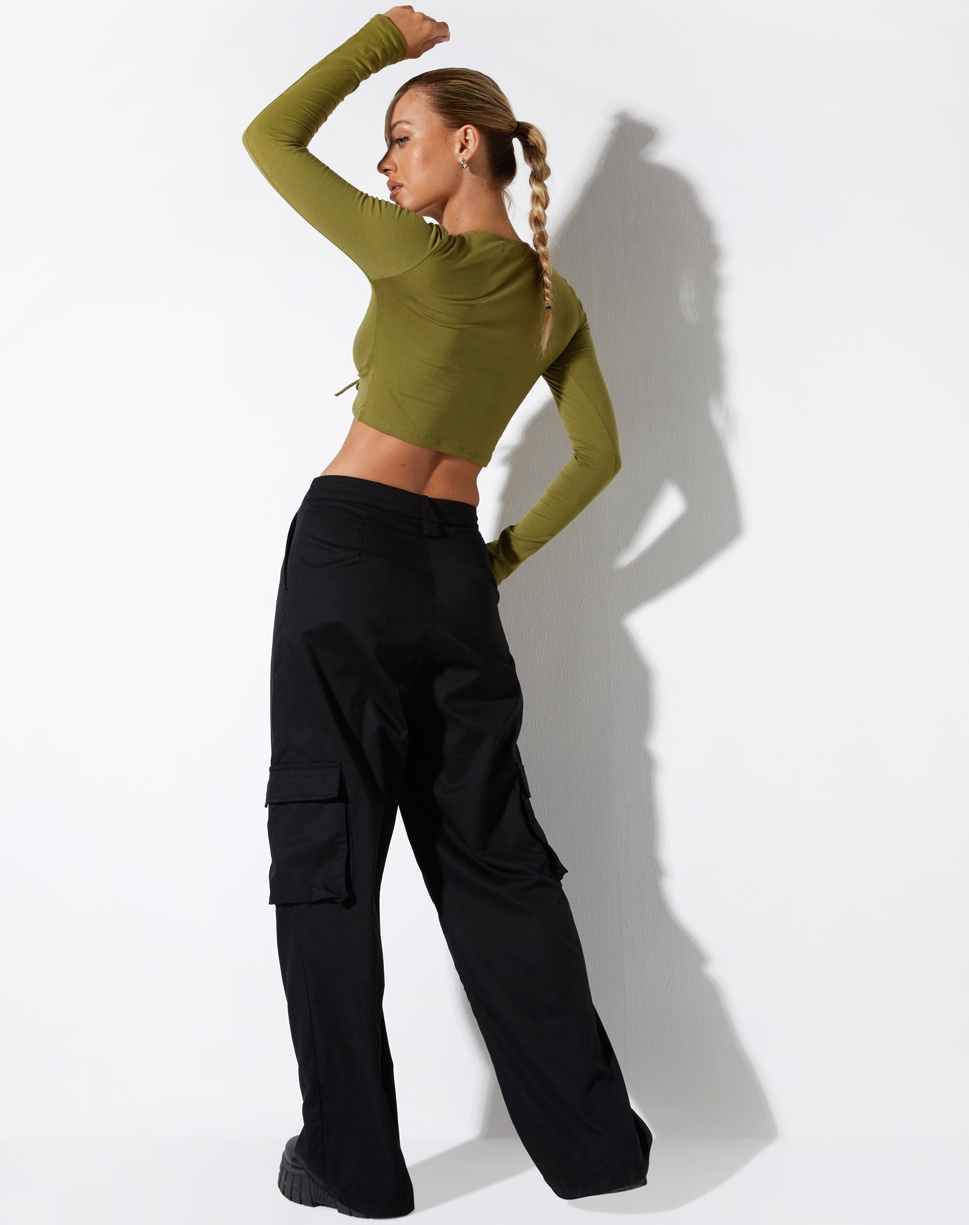 imagen de Gisy Crop Top en Lycra Caqui