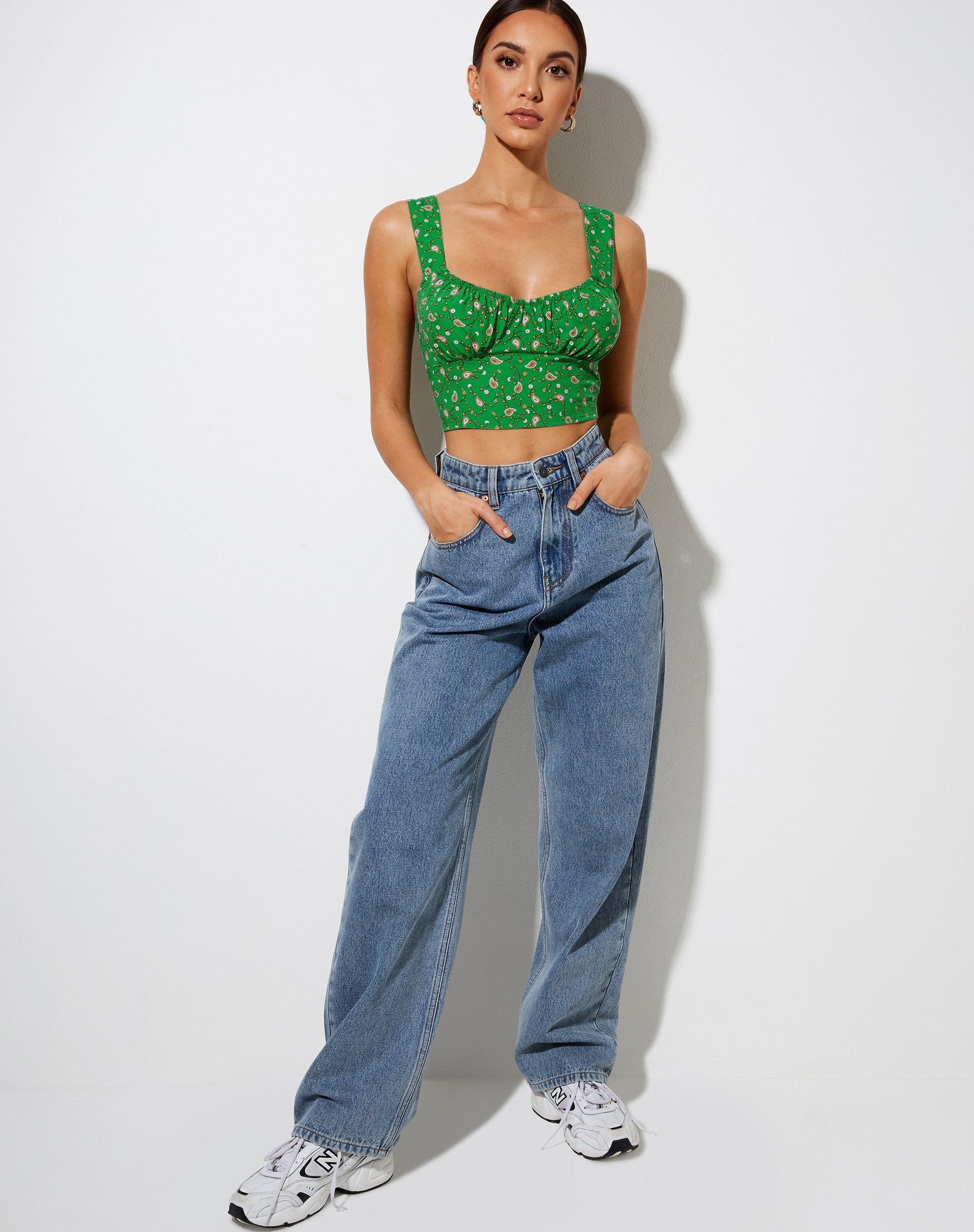 Imagen de Gladis Crop Top en Paisley Fun Green