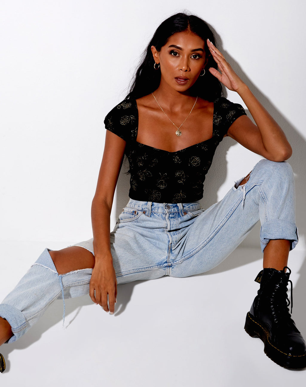 Glasty Crop Top en negro y estampado rosa dorado