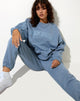 Imagen de la sudadera Glo en Powder Blue Memories Embro