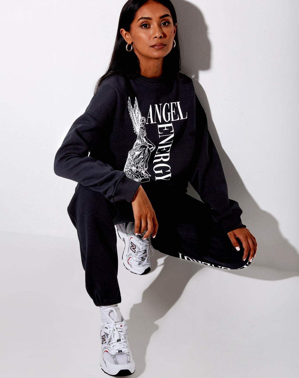 Sudadera Glo Negra "Angel Energy