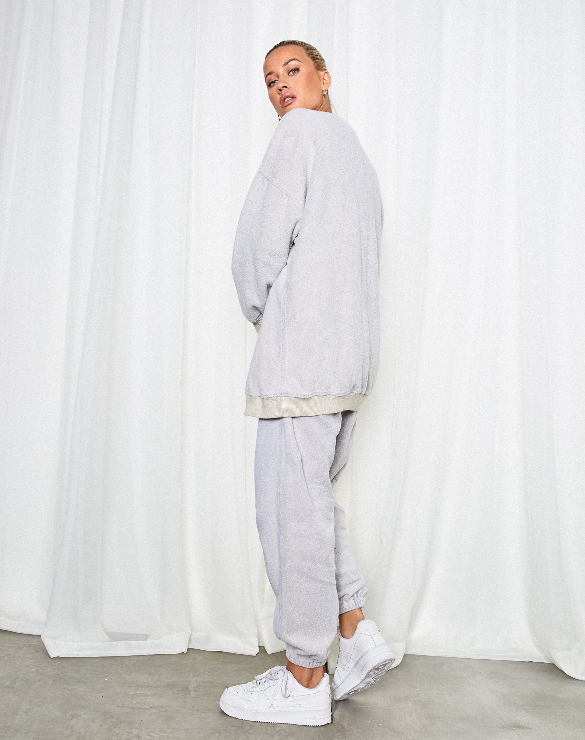 Imagen de Sudadera Glo en Leche de Coco Cherub LAmour Embro