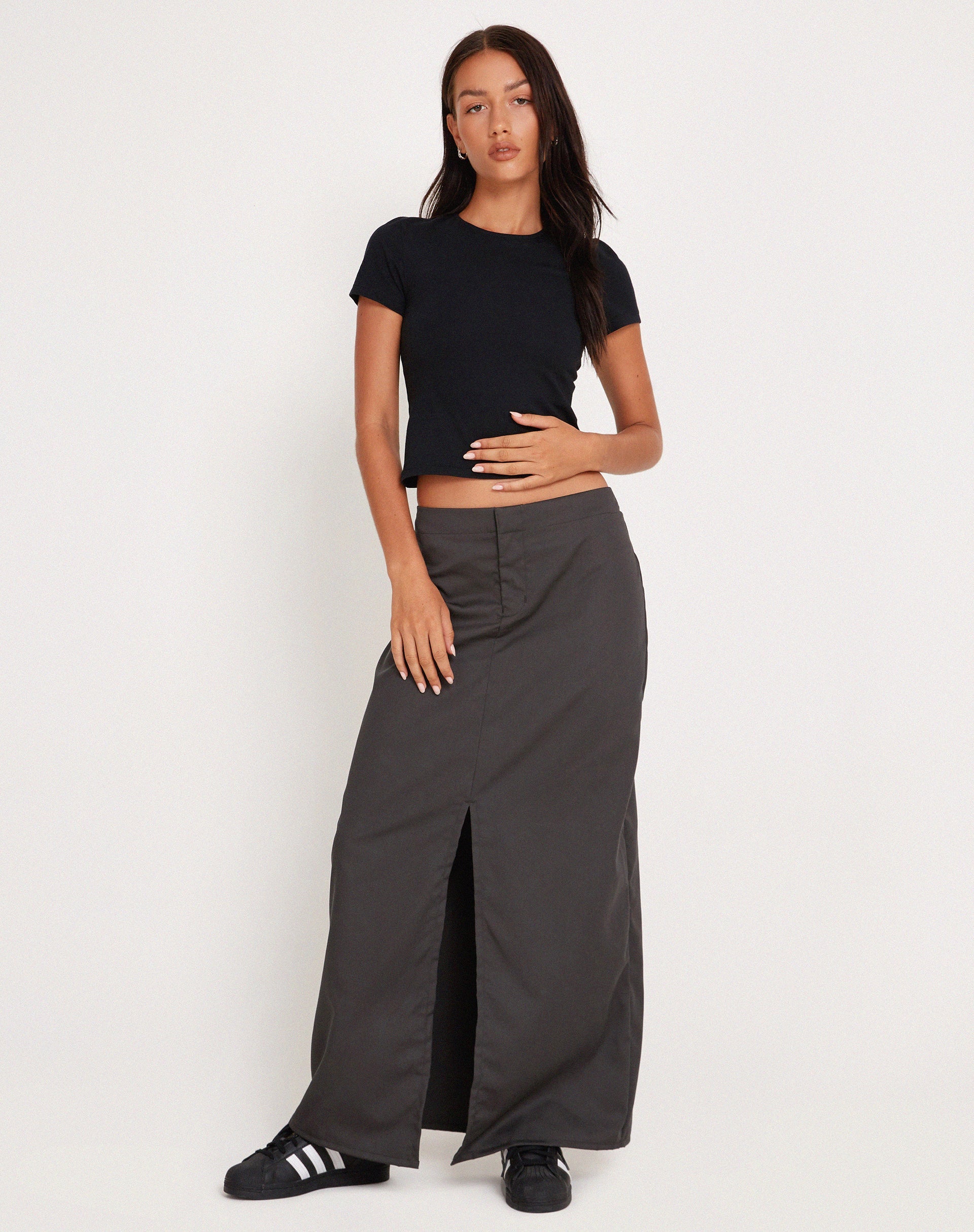 Imagen de Haisley Maxi Falda Cargo en Gris Oscuro