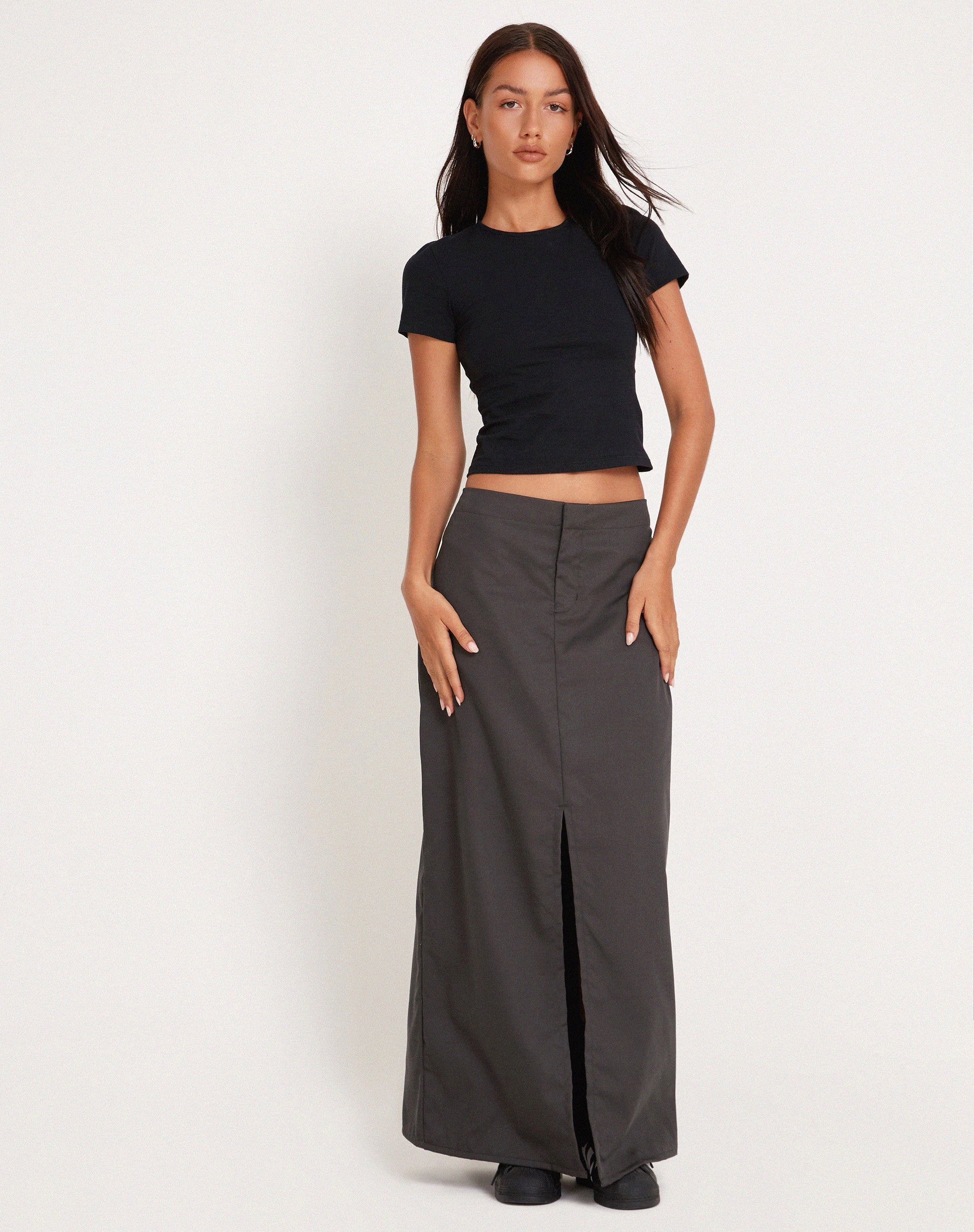 Imagen de Haisley Maxi Falda Cargo en Gris Oscuro