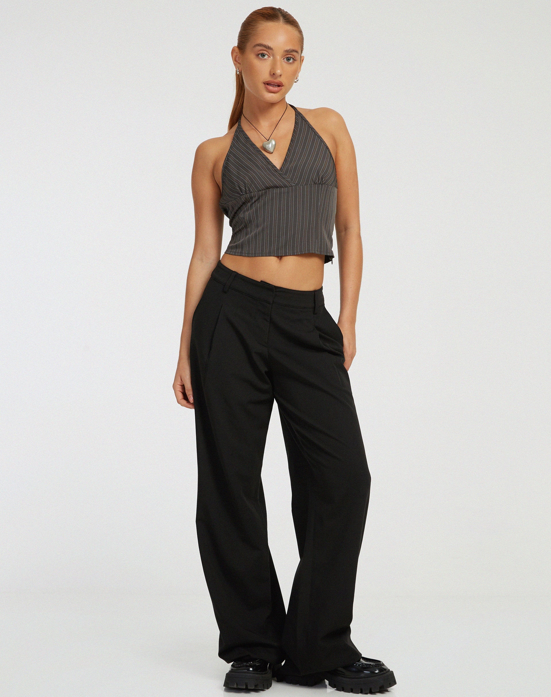 imagen de Hajra Halter Top en Grey Stripe