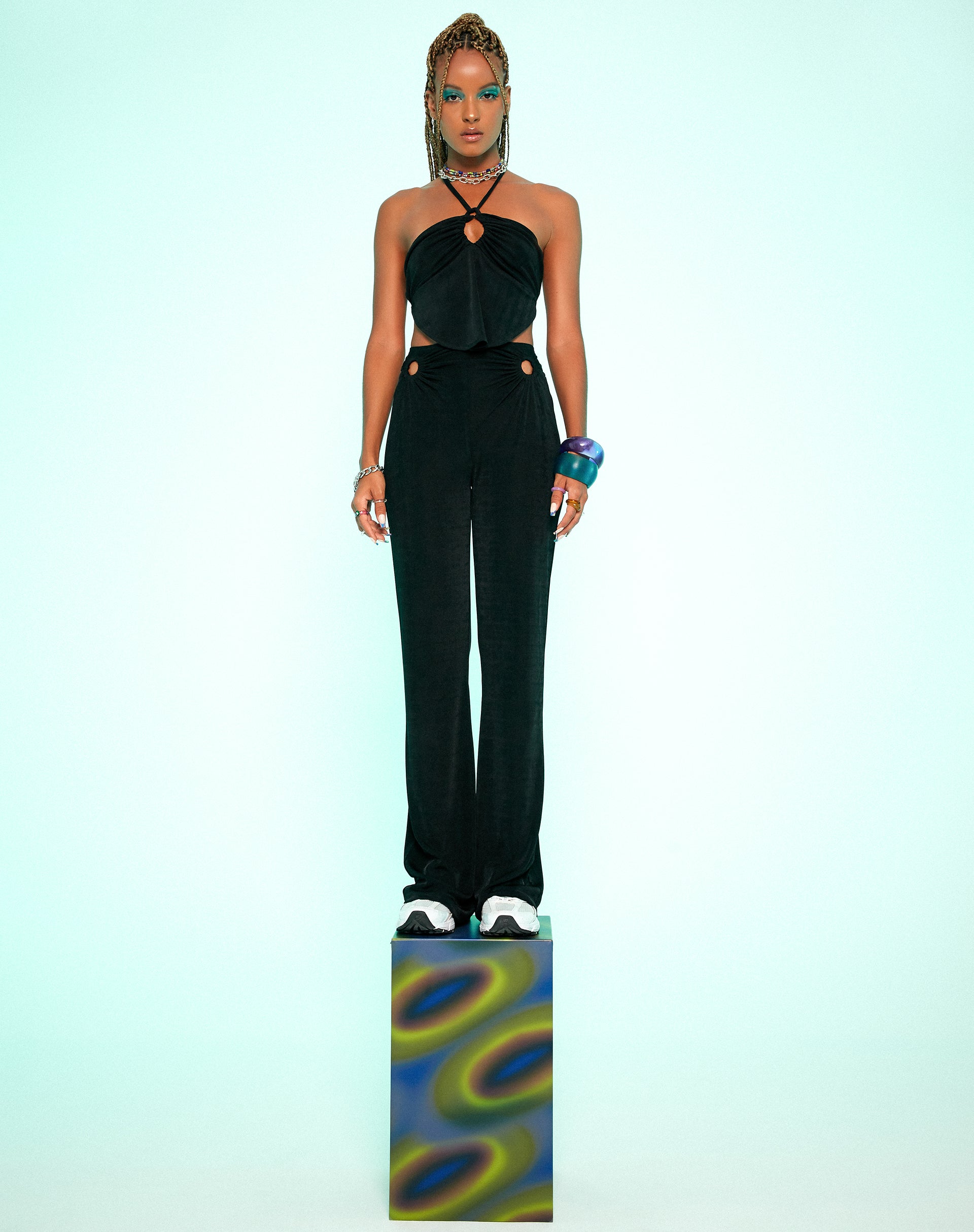 Imagen de MOTEL X OLIVIA NEILL Sesaot Flare Trouser in Crepe Negro