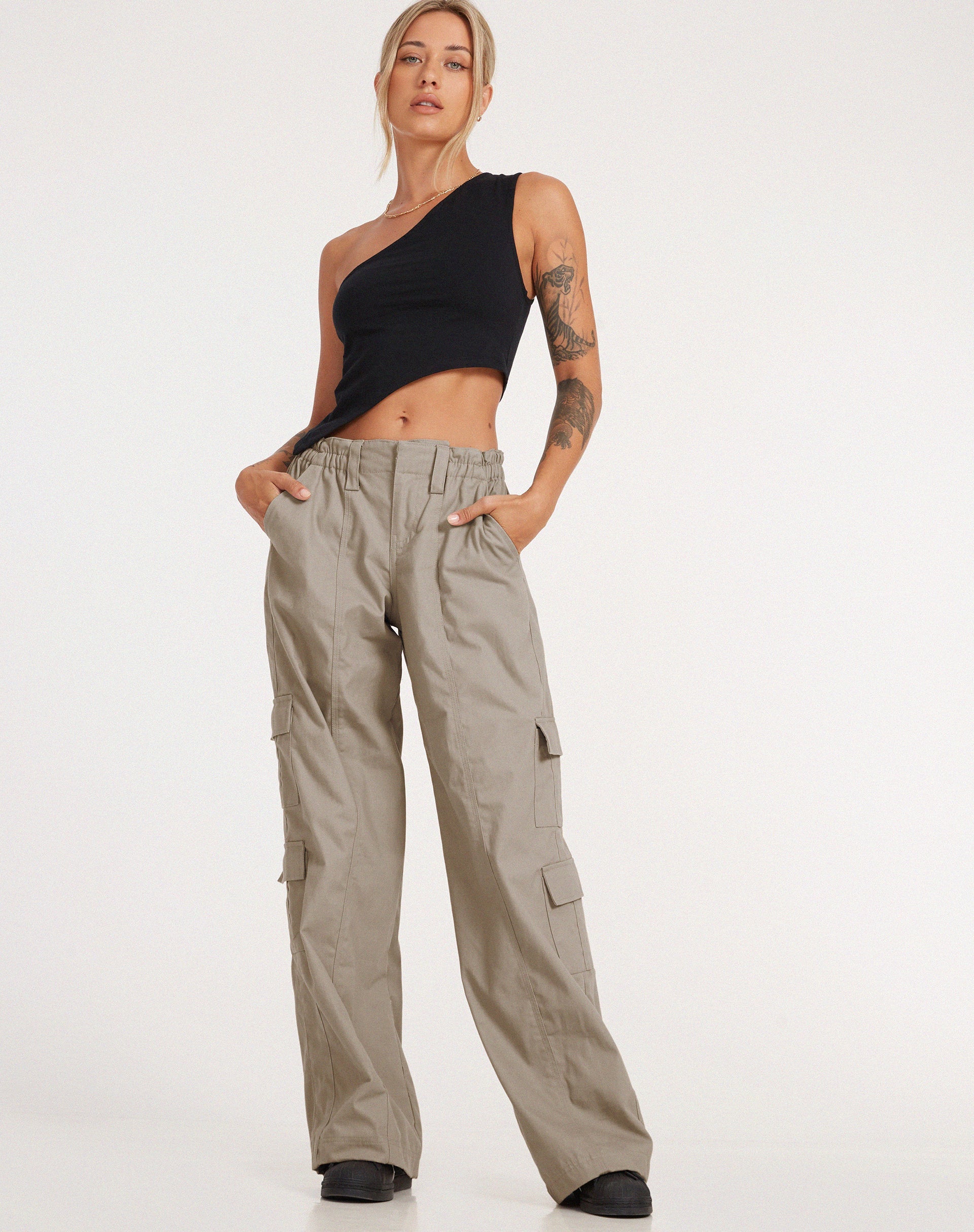 imagen de Hansa Cargo Trouser en Piedra