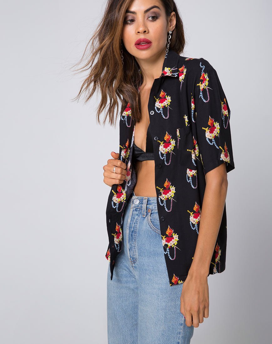Camisa hawaiana en Sagrado Corazón