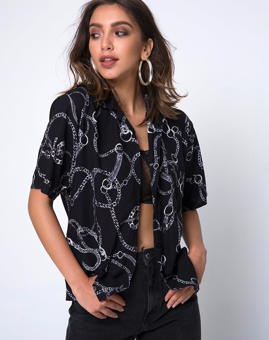 Camisa hawaiana en cadena