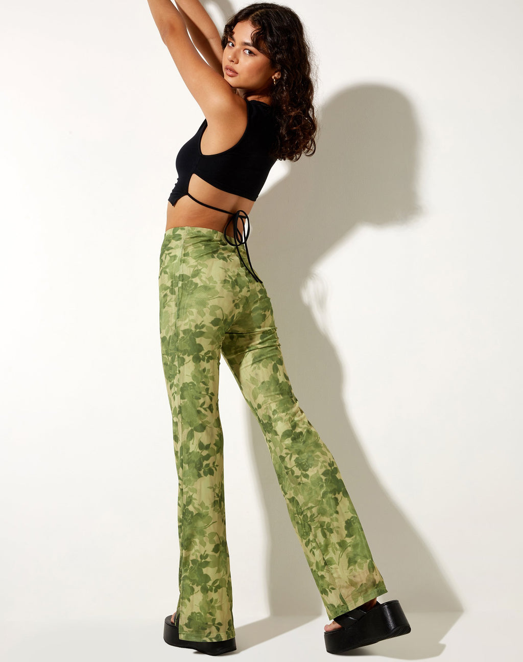 Pantalón Heny Flare en Floral difuminado