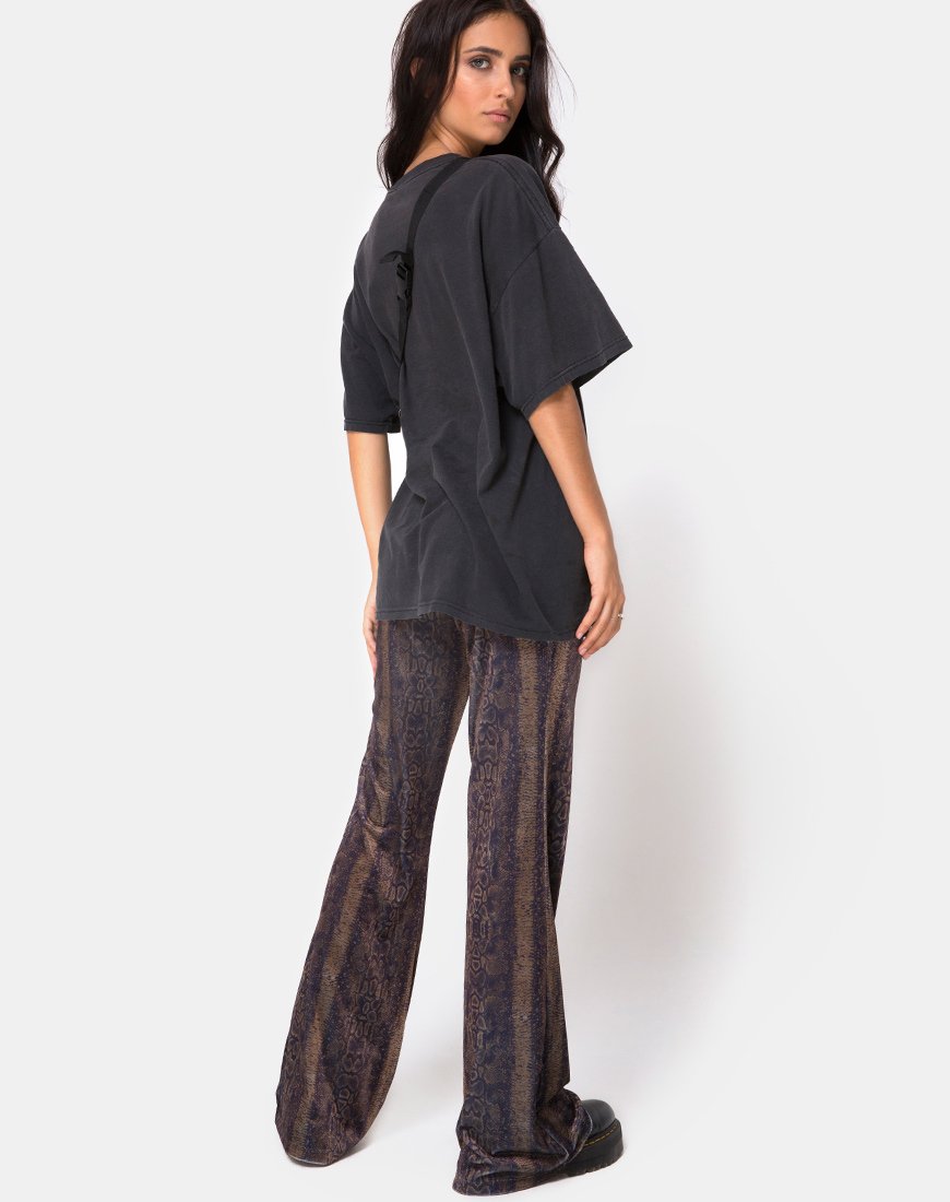 Imagen de Herlom Flare Trouser en terciopelo marrón serpiente