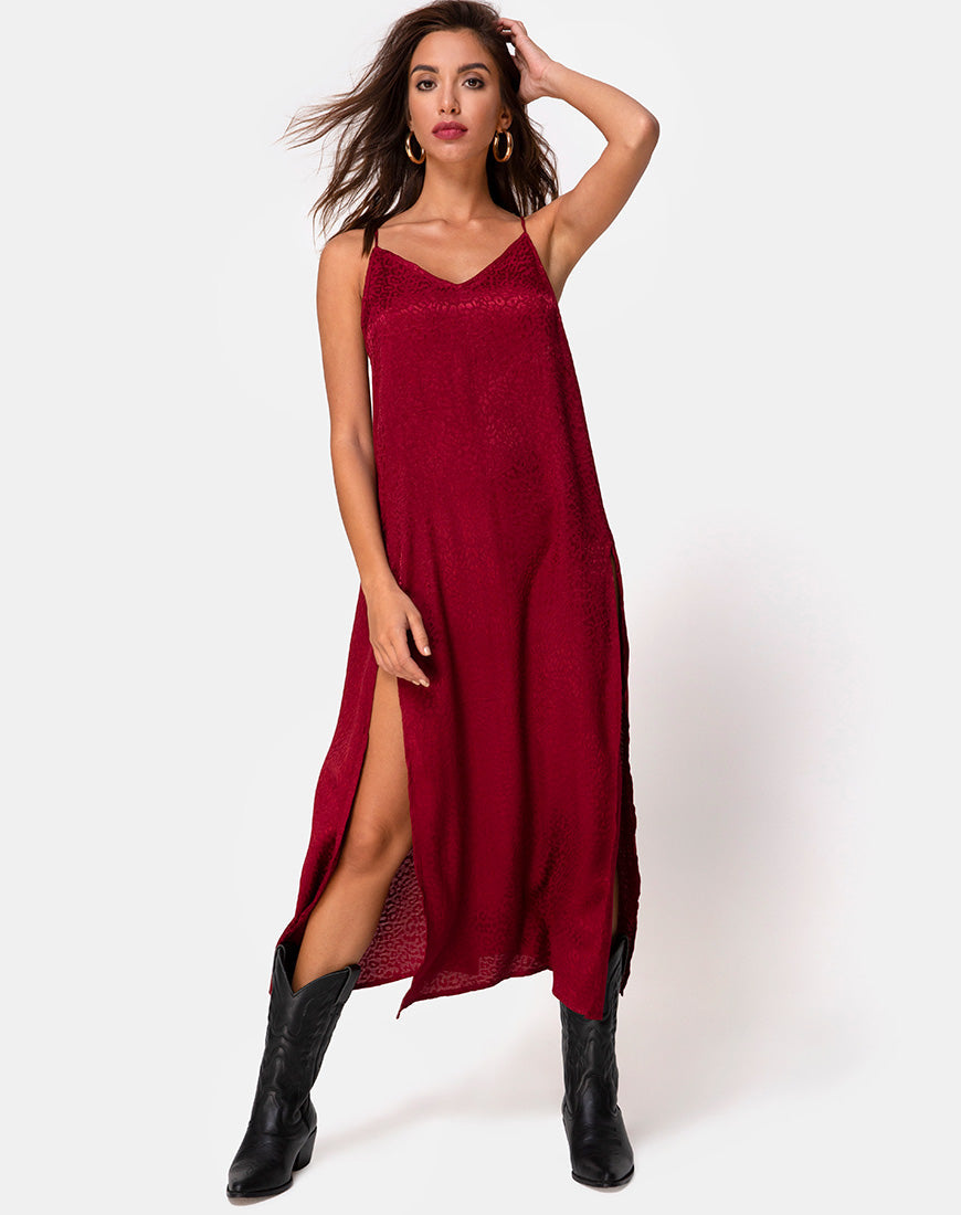 Imagen de Hime Maxi Dress in Satin Cheetah Frambuesa