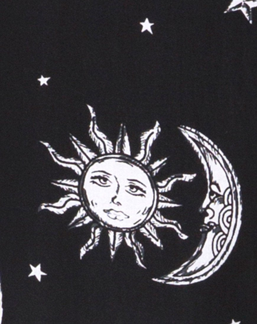 Imagen de Batis Maxi Dress in Sun Moon Stars BW