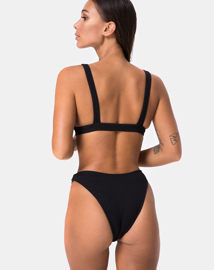 Imagen del sujetador de bikini Hyuna negro con hebilla plateada
