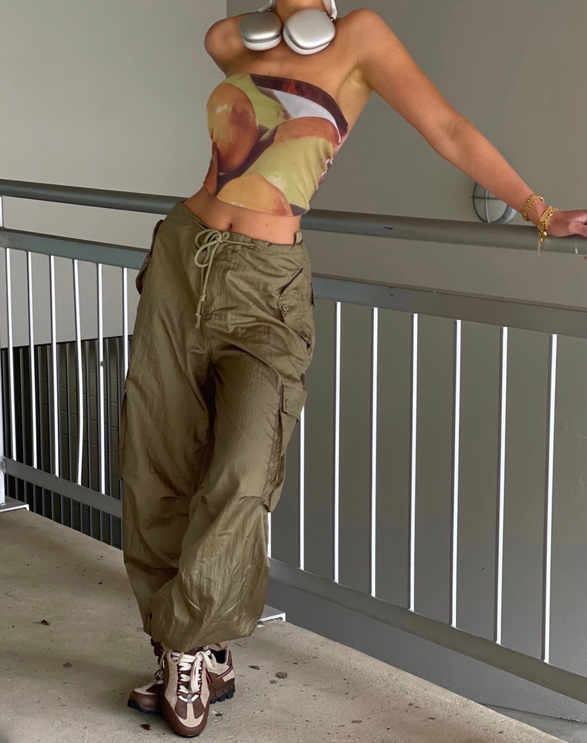 imagen de Cuties Pantalón de pata ancha en oro plateado