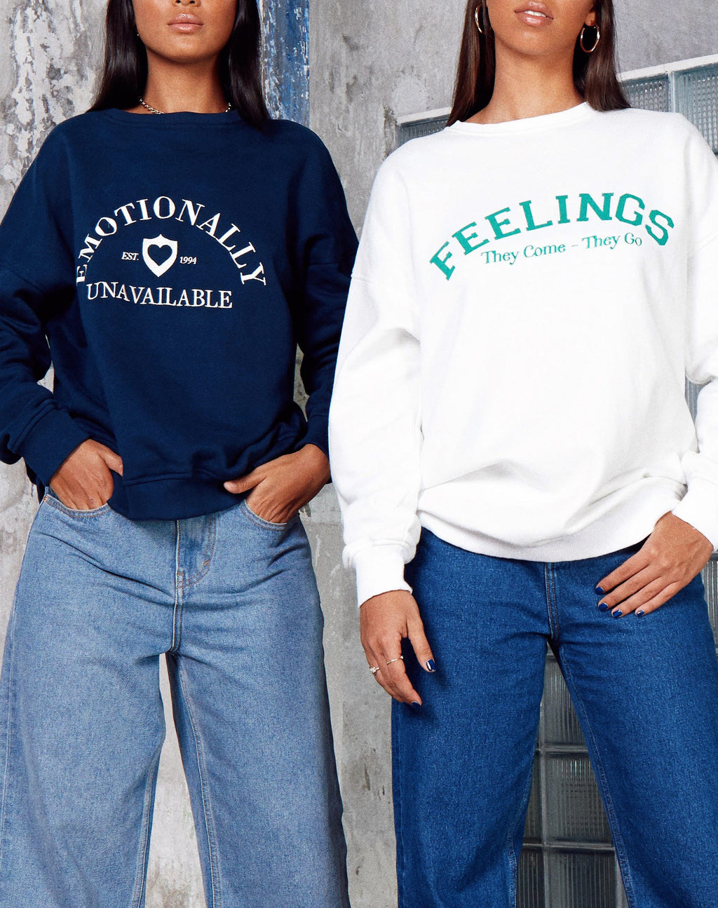 Sudadera Glo en blanco 'Feelings They Come They Go' (Los sentimientos van y vienen)