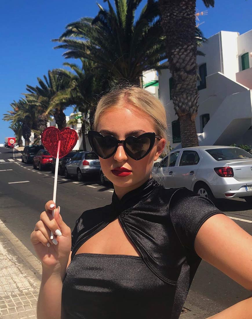 Imagen de Tuli Bodycon Dress in Satin Negro