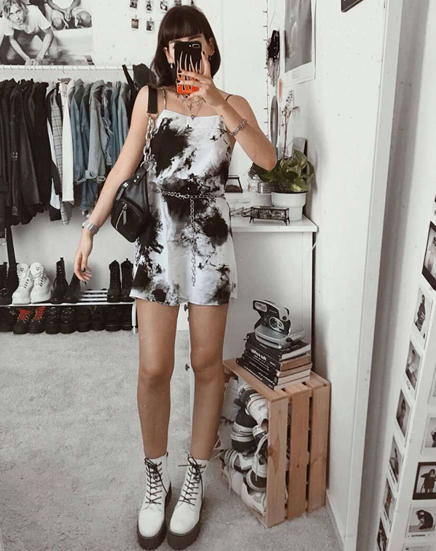 Imagen de Sagha Slip Dress in Mono Tie Dye Black and White